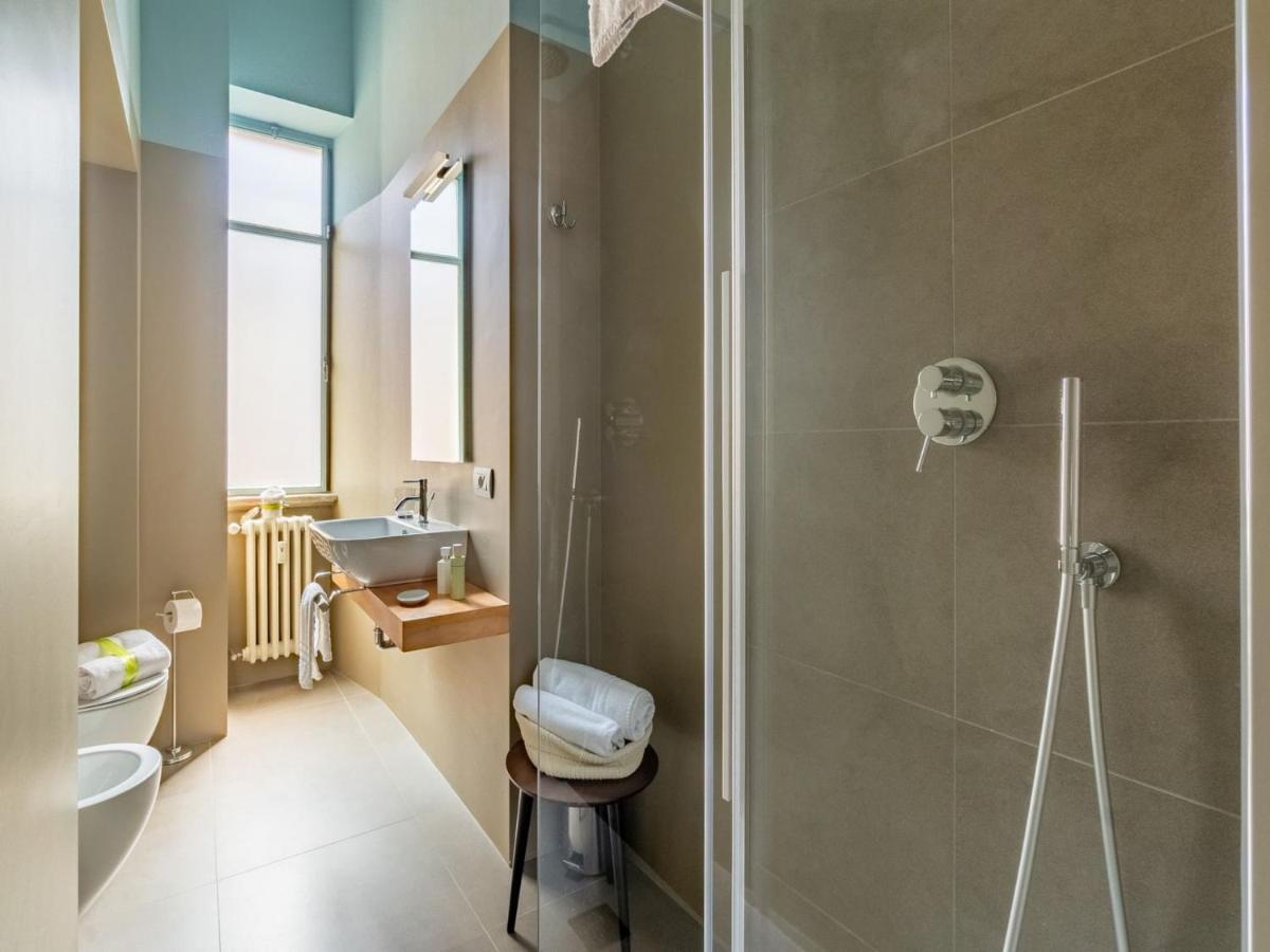 The Best Rent - Beautiful Apartment In Milan Downtown Bagian luar foto