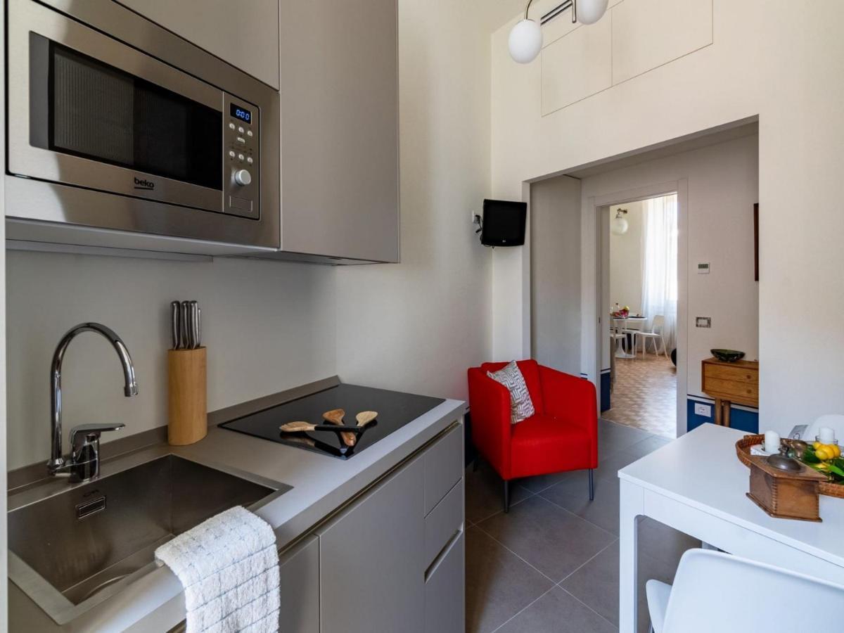 The Best Rent - Beautiful Apartment In Milan Downtown Bagian luar foto